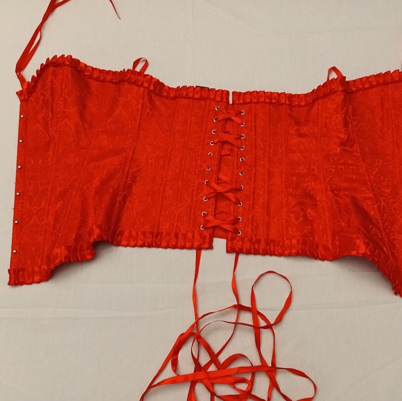 Corset with drawstrings - Picture 1 of 6